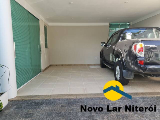 Casa à venda com 3 quartos, 250m² - Foto 12