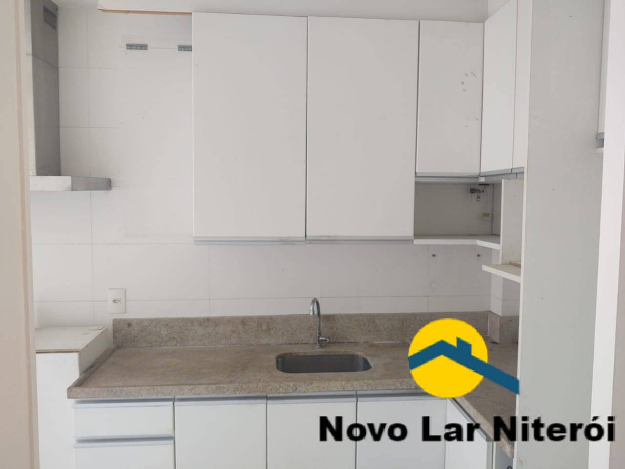 Apartamento à venda com 2 quartos, 85m² - Foto 24