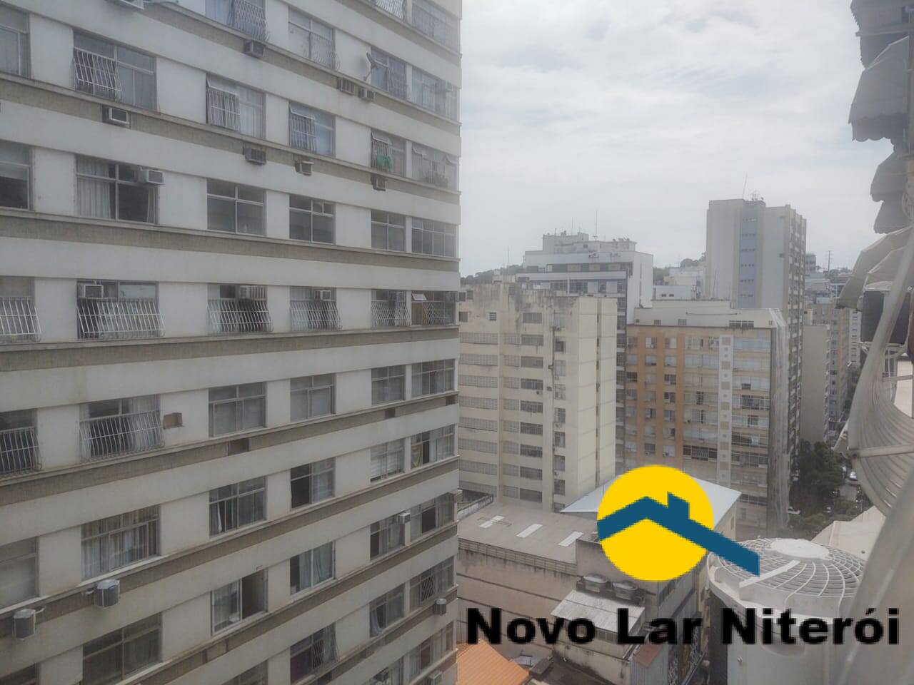 Apartamento à venda com 2 quartos, 85m² - Foto 4