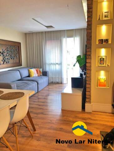 Apartamento à venda com 2 quartos, 75m² - Foto 1