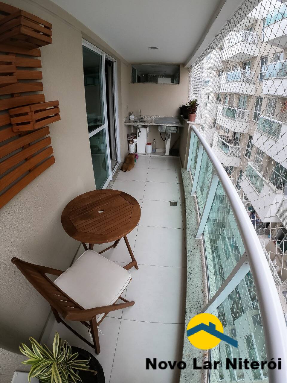 Apartamento à venda com 3 quartos, 100m² - Foto 3