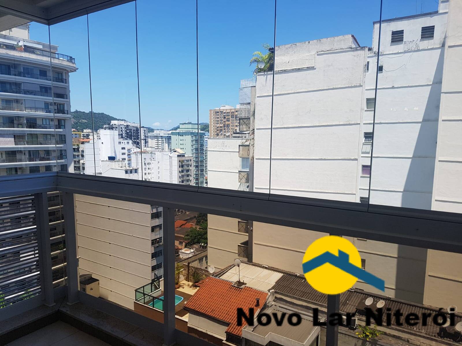 Apartamento à venda com 1 quarto, 56m² - Foto 4