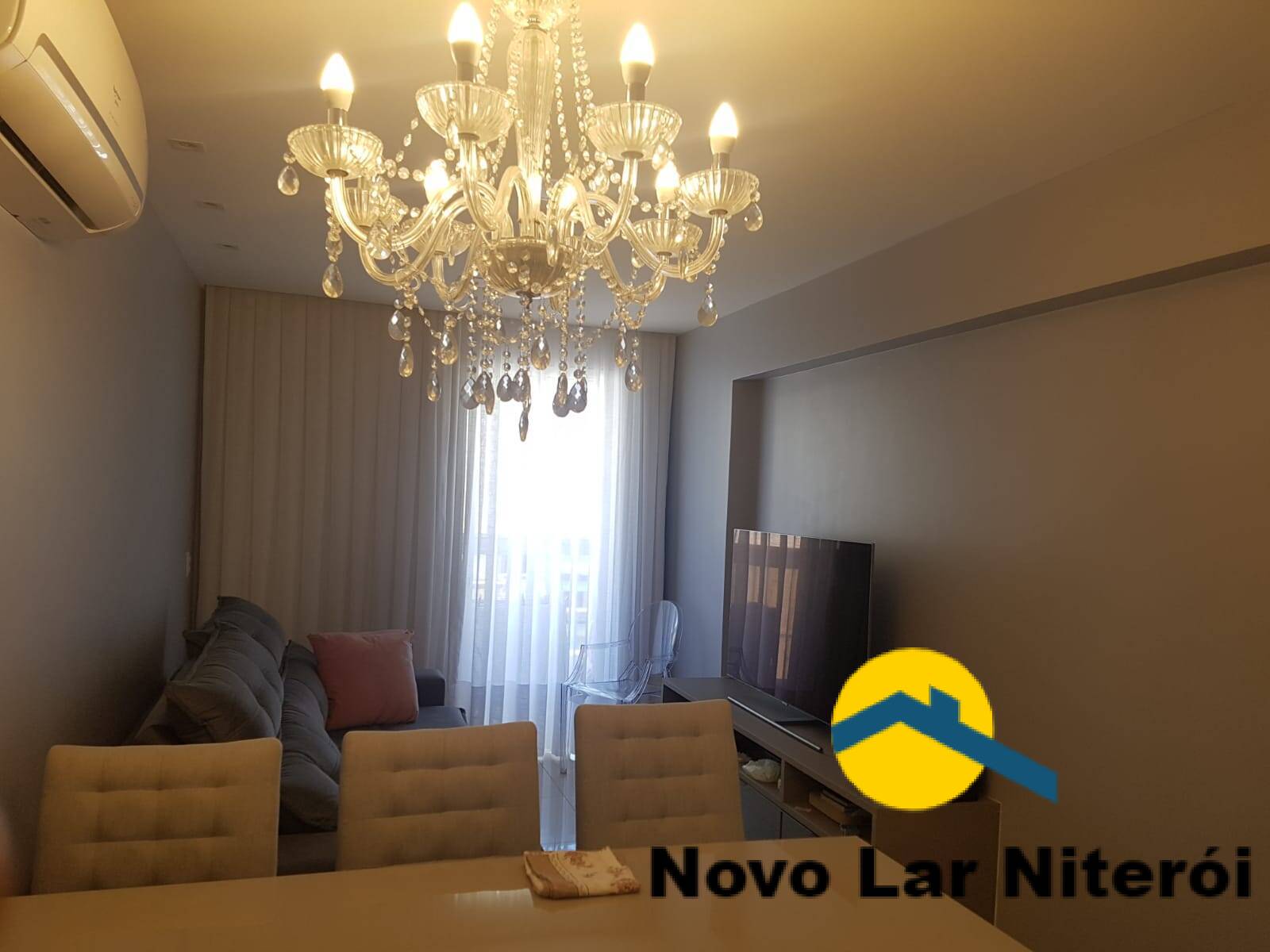 Apartamento à venda com 1 quarto, 56m² - Foto 1