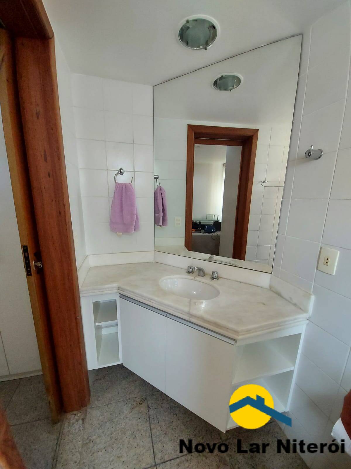 Apartamento à venda com 1 quarto, 55m² - Foto 17