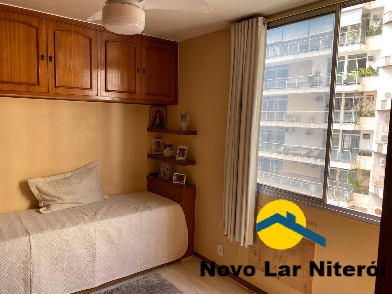 Apartamento à venda com 2 quartos, 80m² - Foto 25