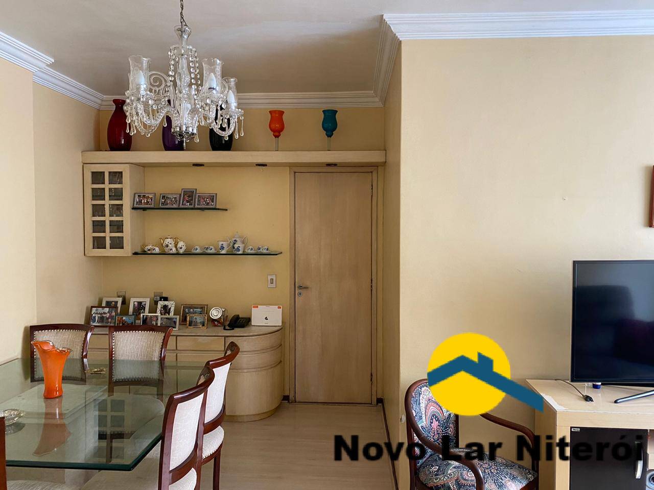 Apartamento à venda com 2 quartos, 80m² - Foto 2