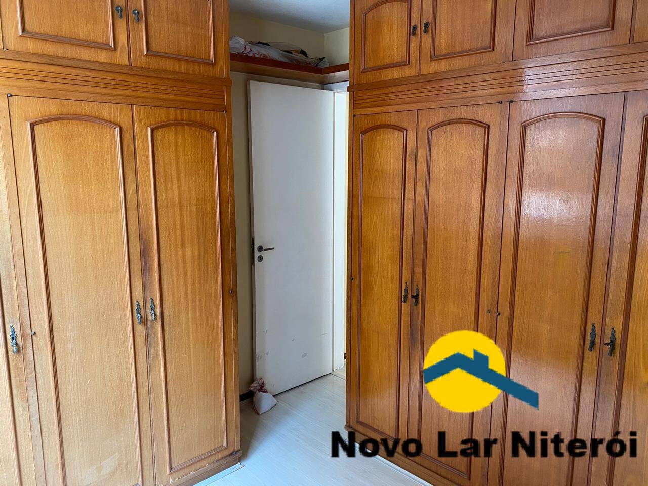 Apartamento à venda com 2 quartos, 80m² - Foto 28