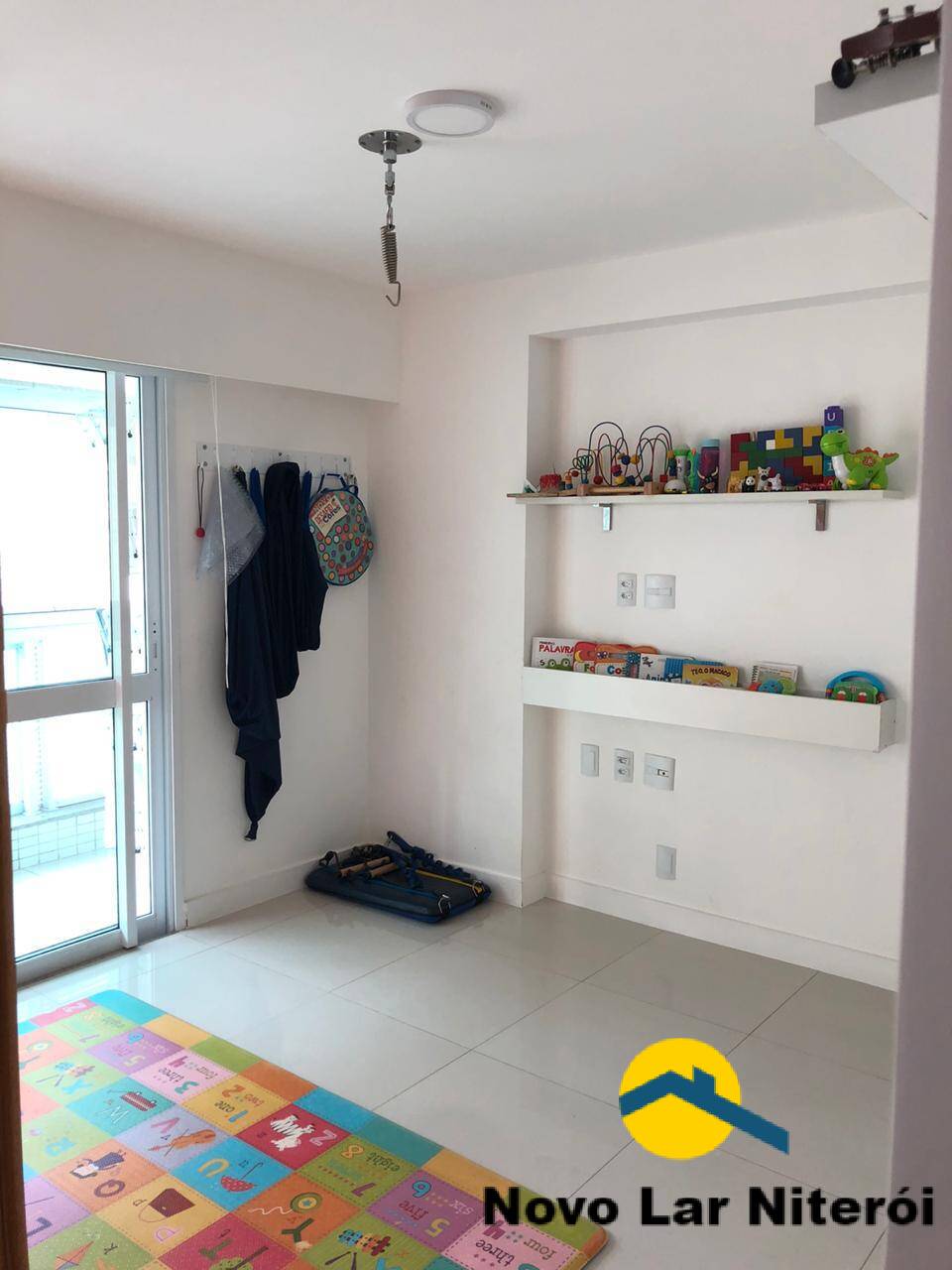 Apartamento à venda com 4 quartos, 159m² - Foto 13