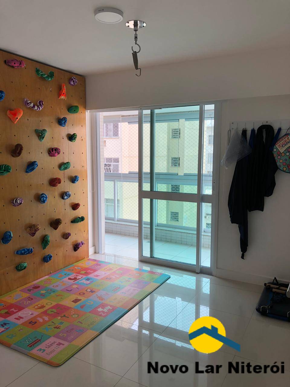 Apartamento à venda com 4 quartos, 159m² - Foto 11