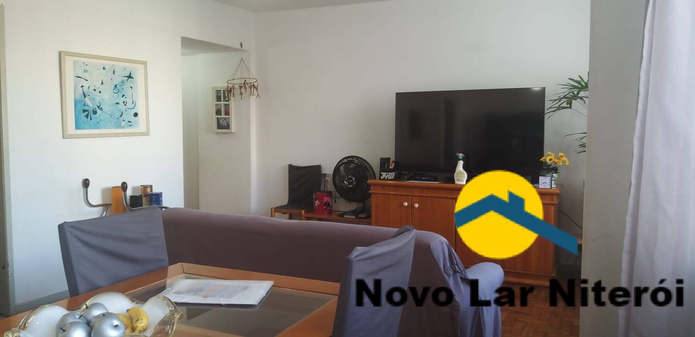 Apartamento à venda com 4 quartos, 135m² - Foto 1