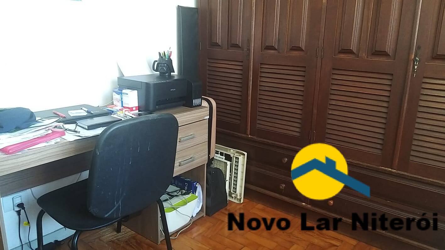 Apartamento à venda com 4 quartos, 135m² - Foto 26