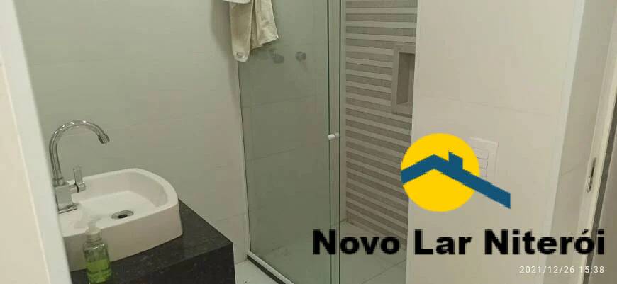 Apartamento à venda com 2 quartos, 70m² - Foto 9