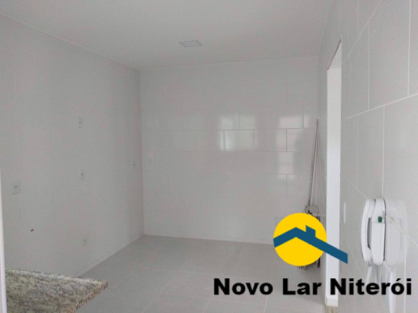 Casa à venda com 3 quartos, 110m² - Foto 17