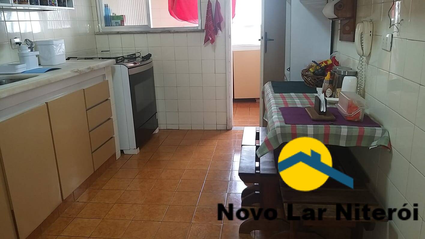 Cobertura à venda com 3 quartos, 200m² - Foto 51