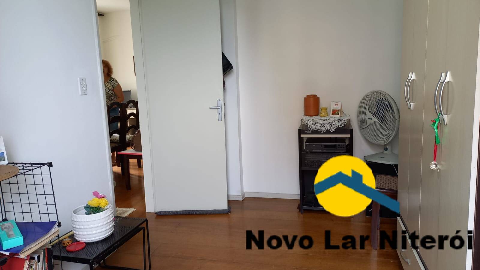 Apartamento à venda com 2 quartos, 60m² - Foto 27