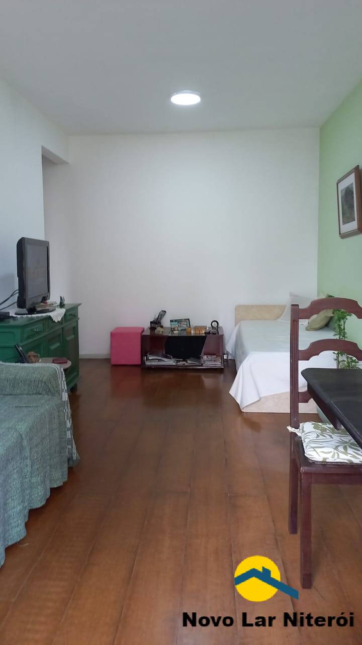 Apartamento à venda com 2 quartos, 60m² - Foto 15