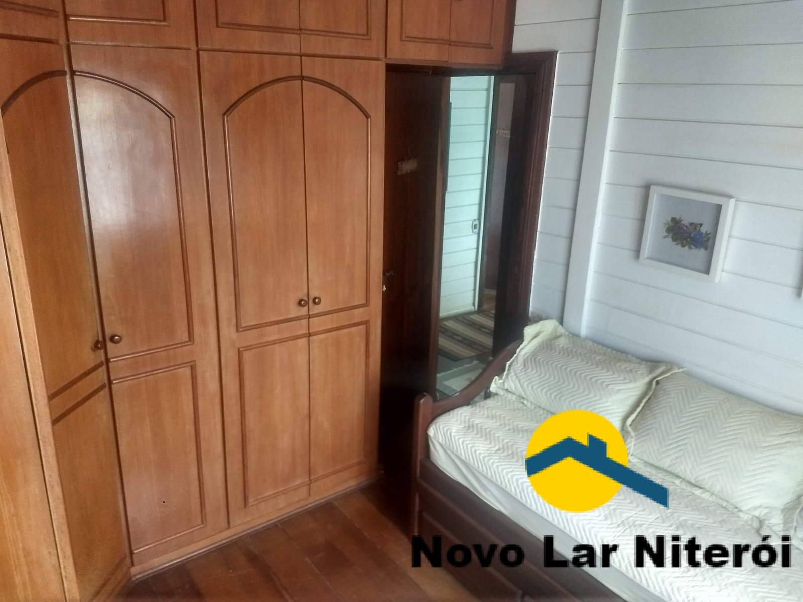 Casa à venda com 5 quartos, 350m² - Foto 31