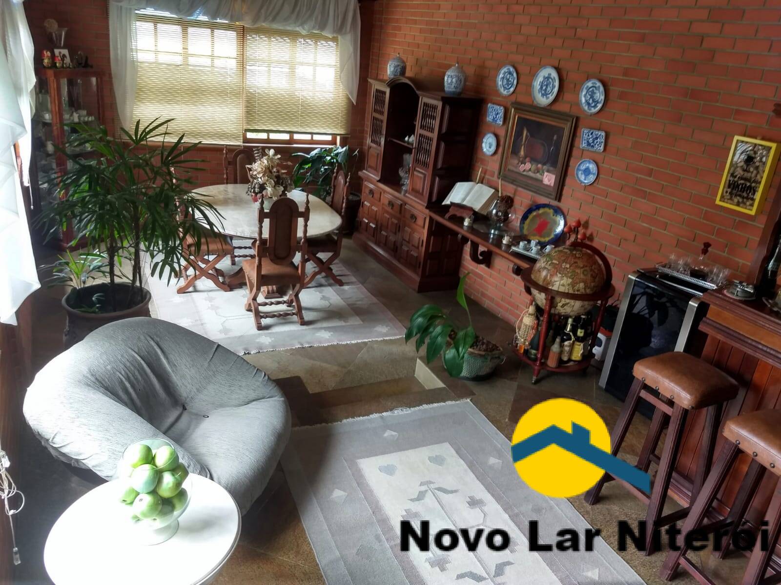 Casa à venda com 5 quartos, 350m² - Foto 13