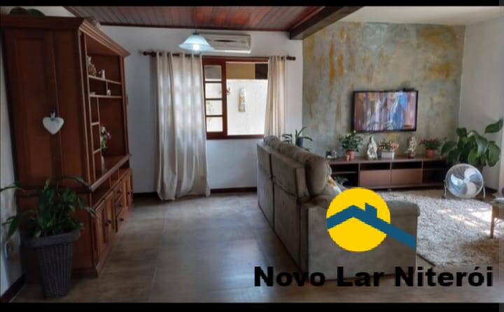 Casa à venda com 4 quartos, 150m² - Foto 3