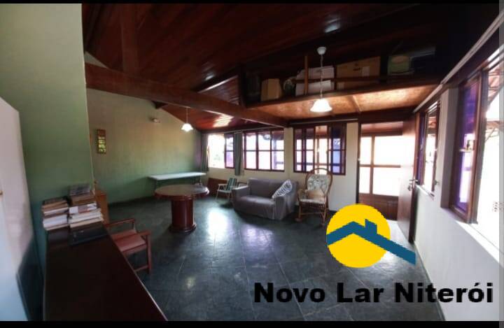 Casa à venda com 4 quartos, 150m² - Foto 25