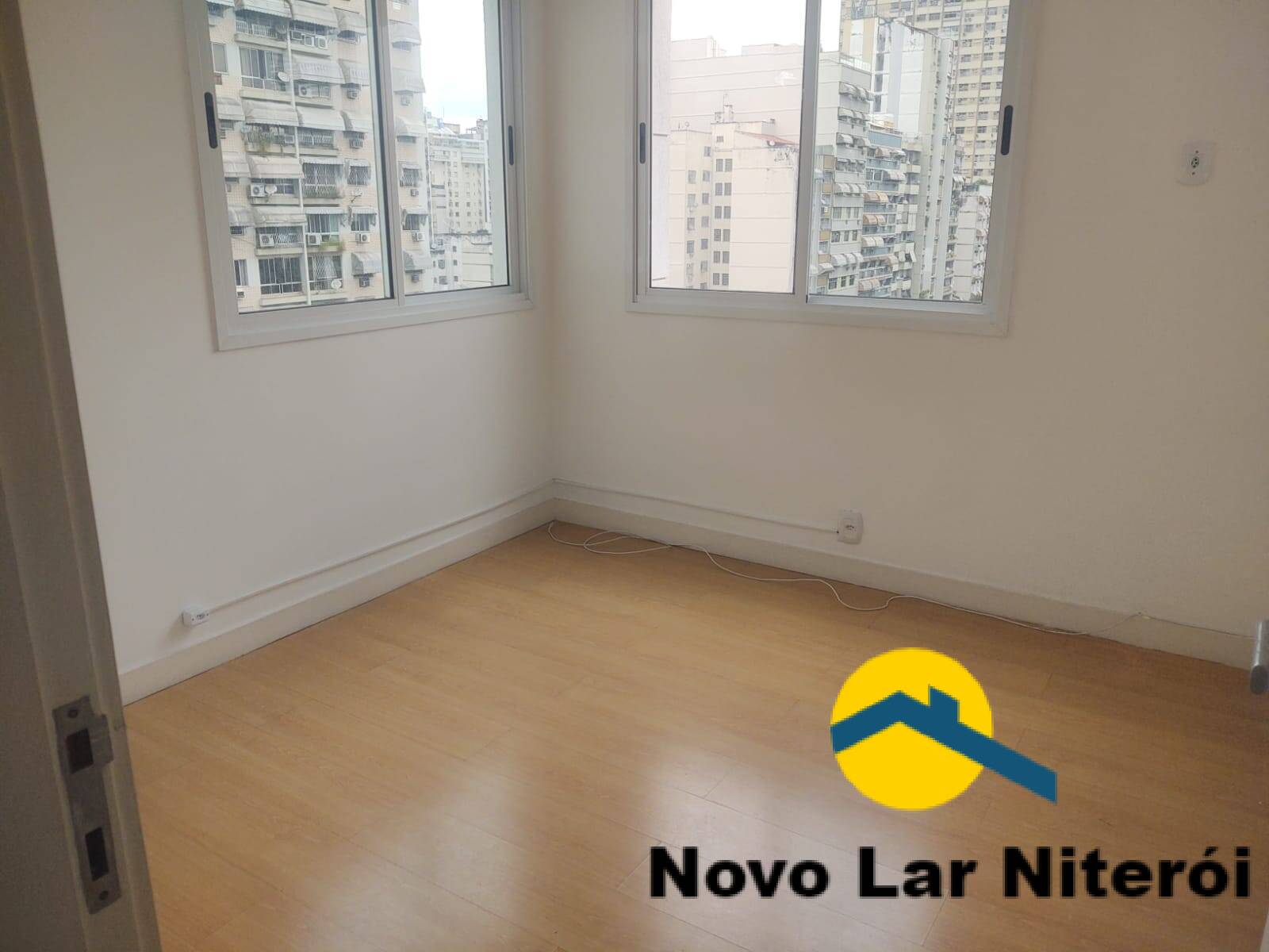 Apartamento à venda com 3 quartos, 120m² - Foto 11