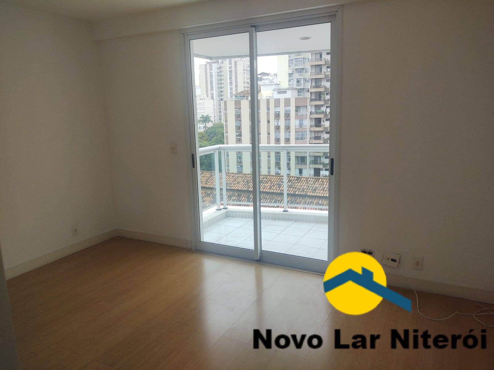 Apartamento à venda com 3 quartos, 120m² - Foto 19