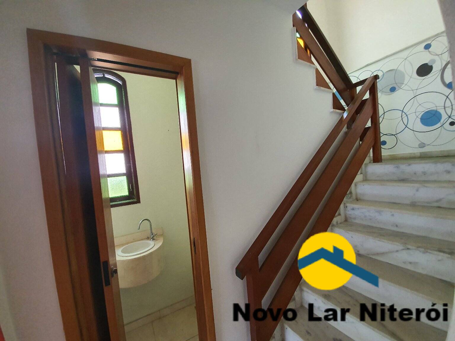 Casa à venda com 4 quartos, 180m² - Foto 7