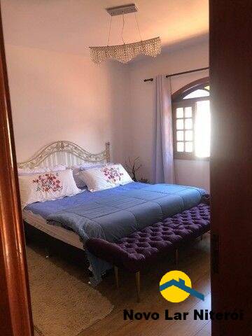 Casa à venda com 4 quartos, 205m² - Foto 13