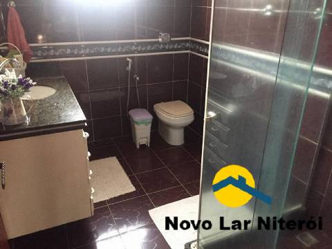 Casa à venda com 4 quartos, 205m² - Foto 18