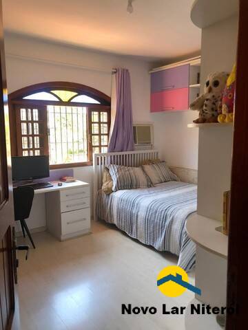 Casa à venda com 4 quartos, 205m² - Foto 24