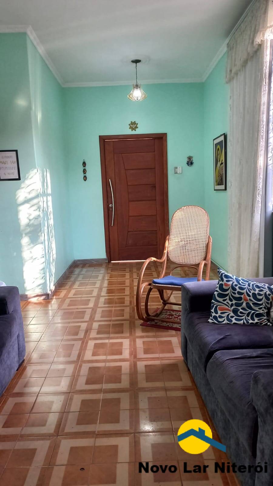 Casa à venda com 5 quartos, 214m² - Foto 3