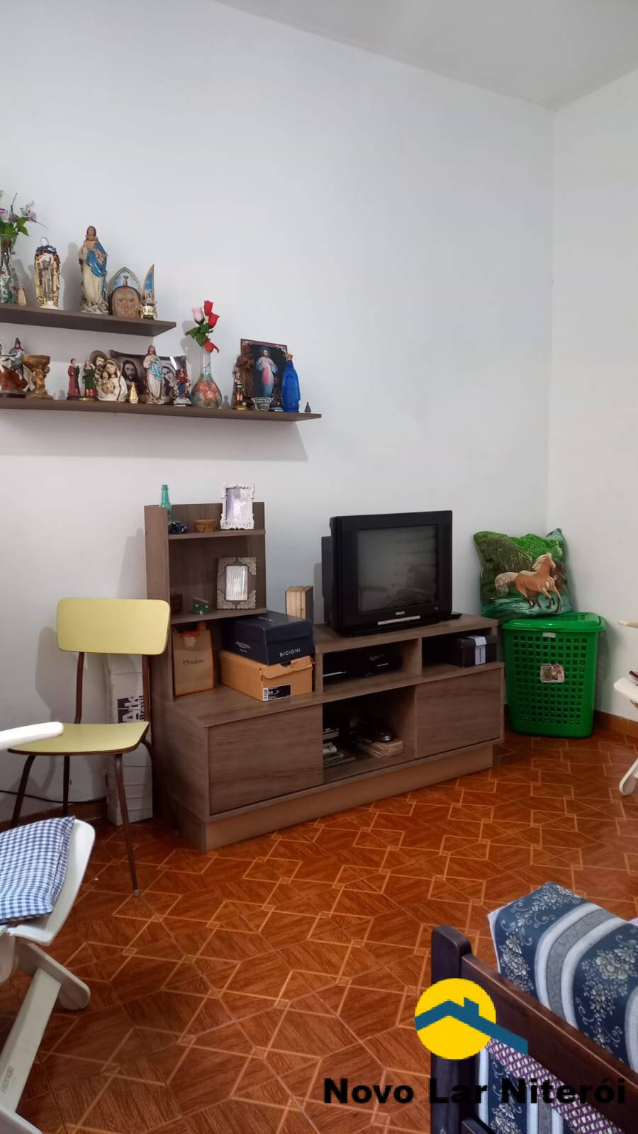 Casa à venda com 5 quartos, 214m² - Foto 16