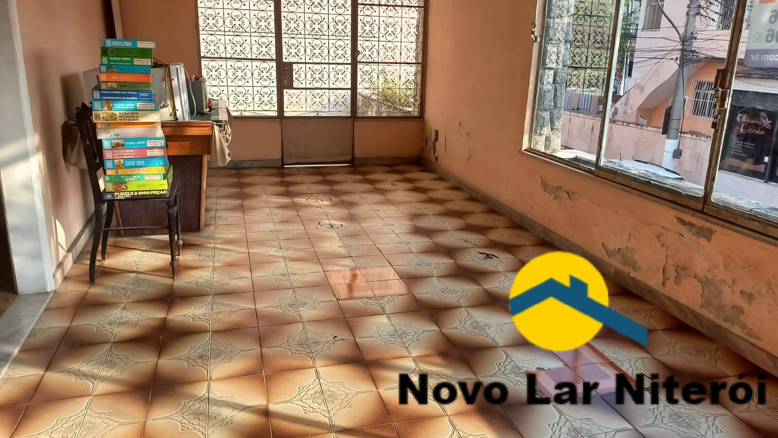 Casa à venda com 5 quartos, 214m² - Foto 52