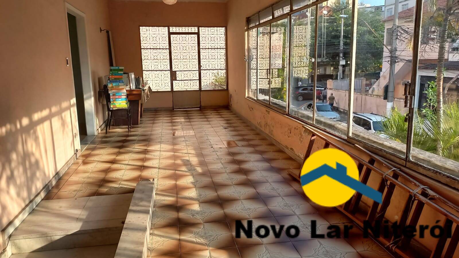 Casa à venda com 5 quartos, 214m² - Foto 57