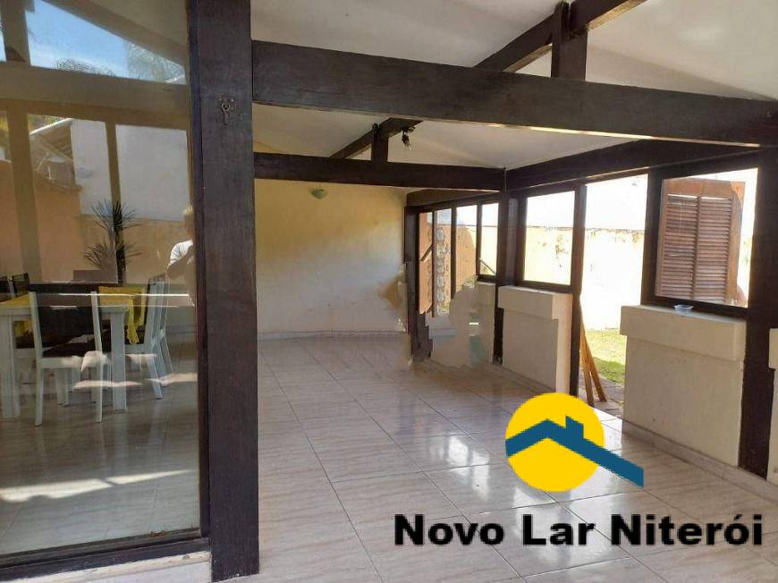 Casa à venda com 4 quartos, 300m² - Foto 9