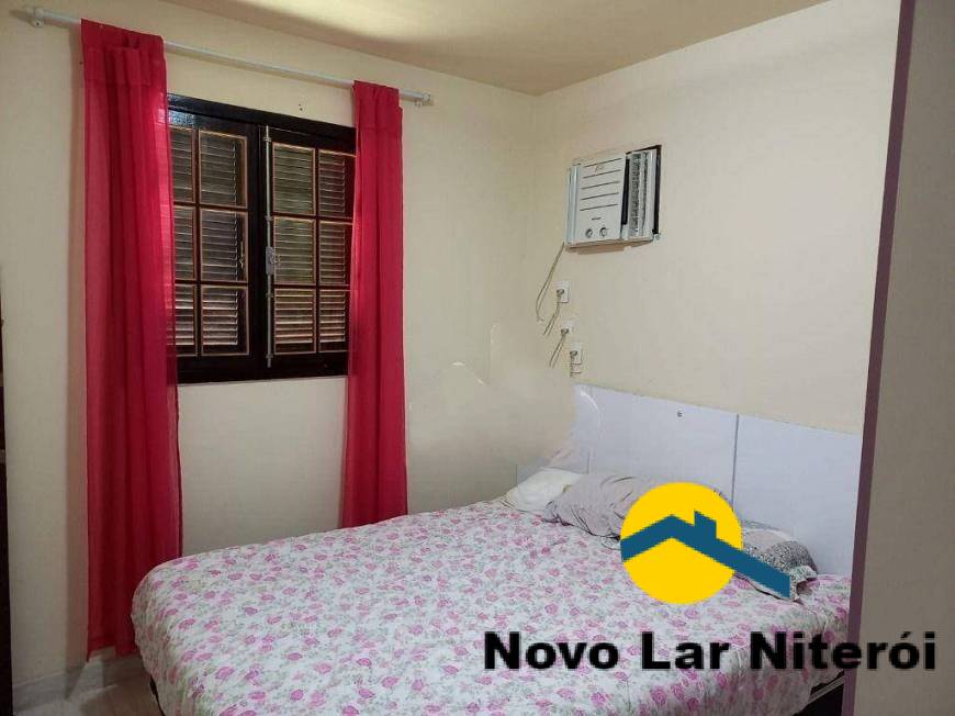 Casa à venda com 4 quartos, 300m² - Foto 15