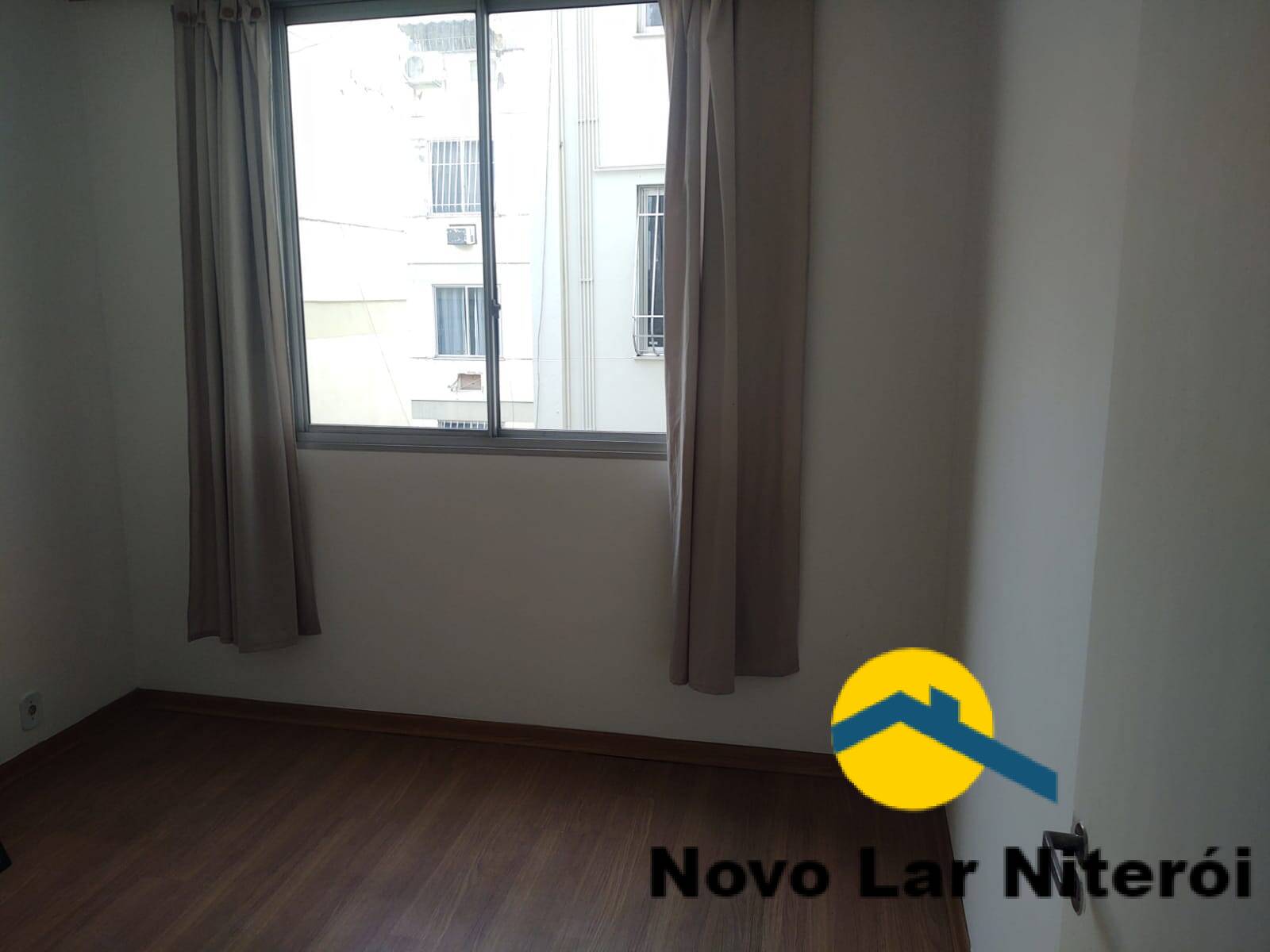 Apartamento à venda com 2 quartos, 55m² - Foto 13