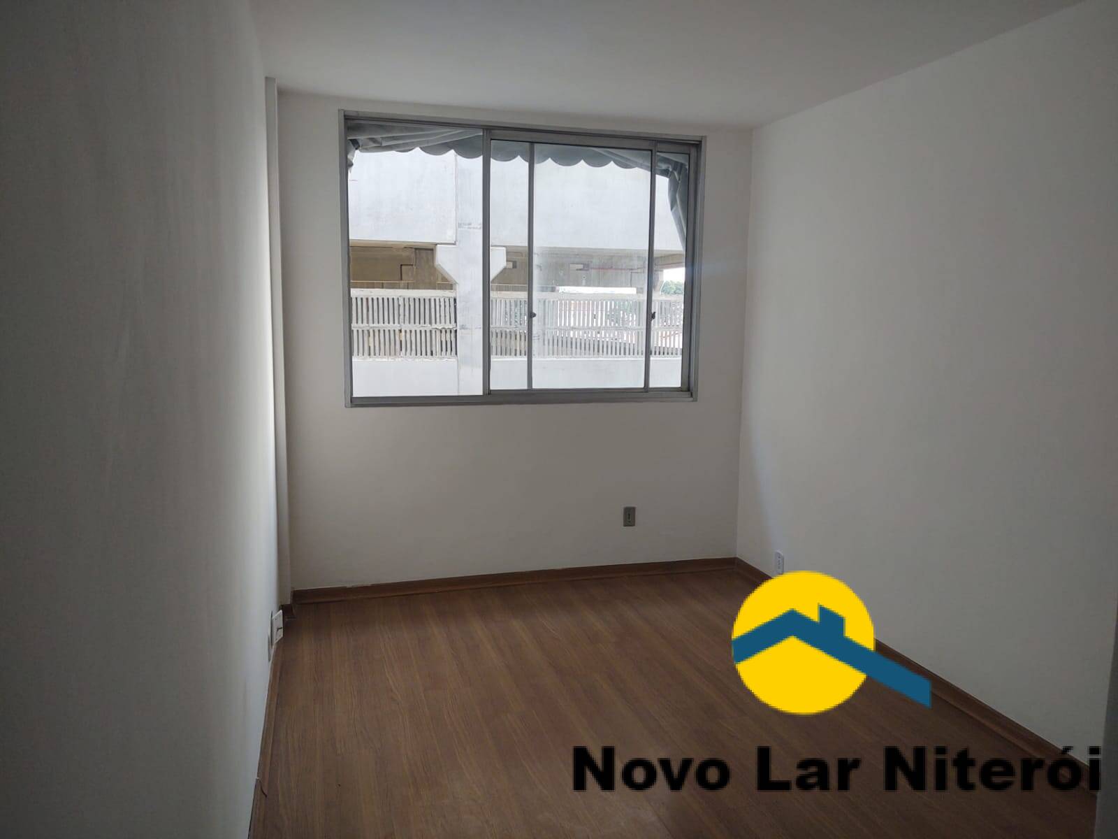 Apartamento à venda com 2 quartos, 55m² - Foto 2