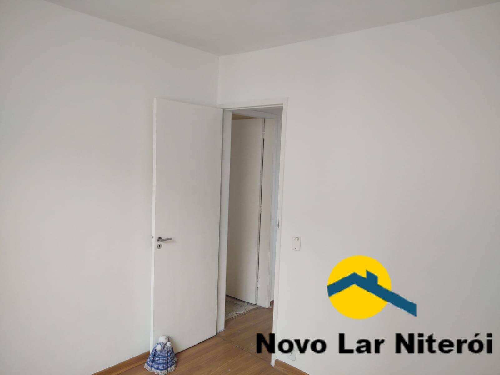 Apartamento à venda com 2 quartos, 55m² - Foto 15