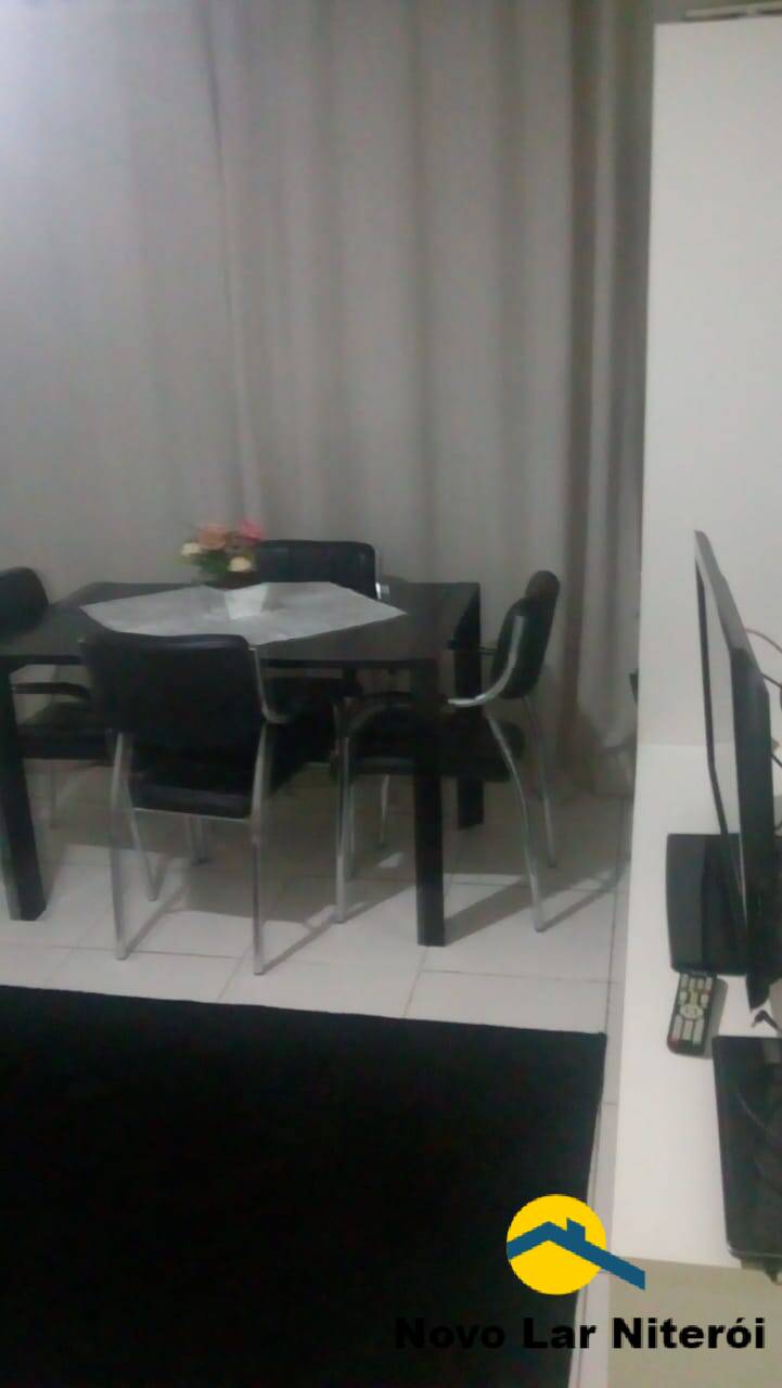 Apartamento à venda com 2 quartos, 82m² - Foto 3