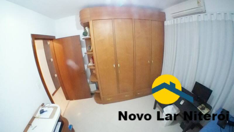 Casa à venda com 5 quartos, 320m² - Foto 11