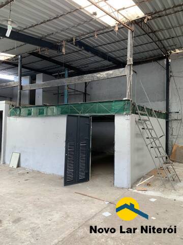 Depósito-Galpão-Armazém à venda, 300m² - Foto 2