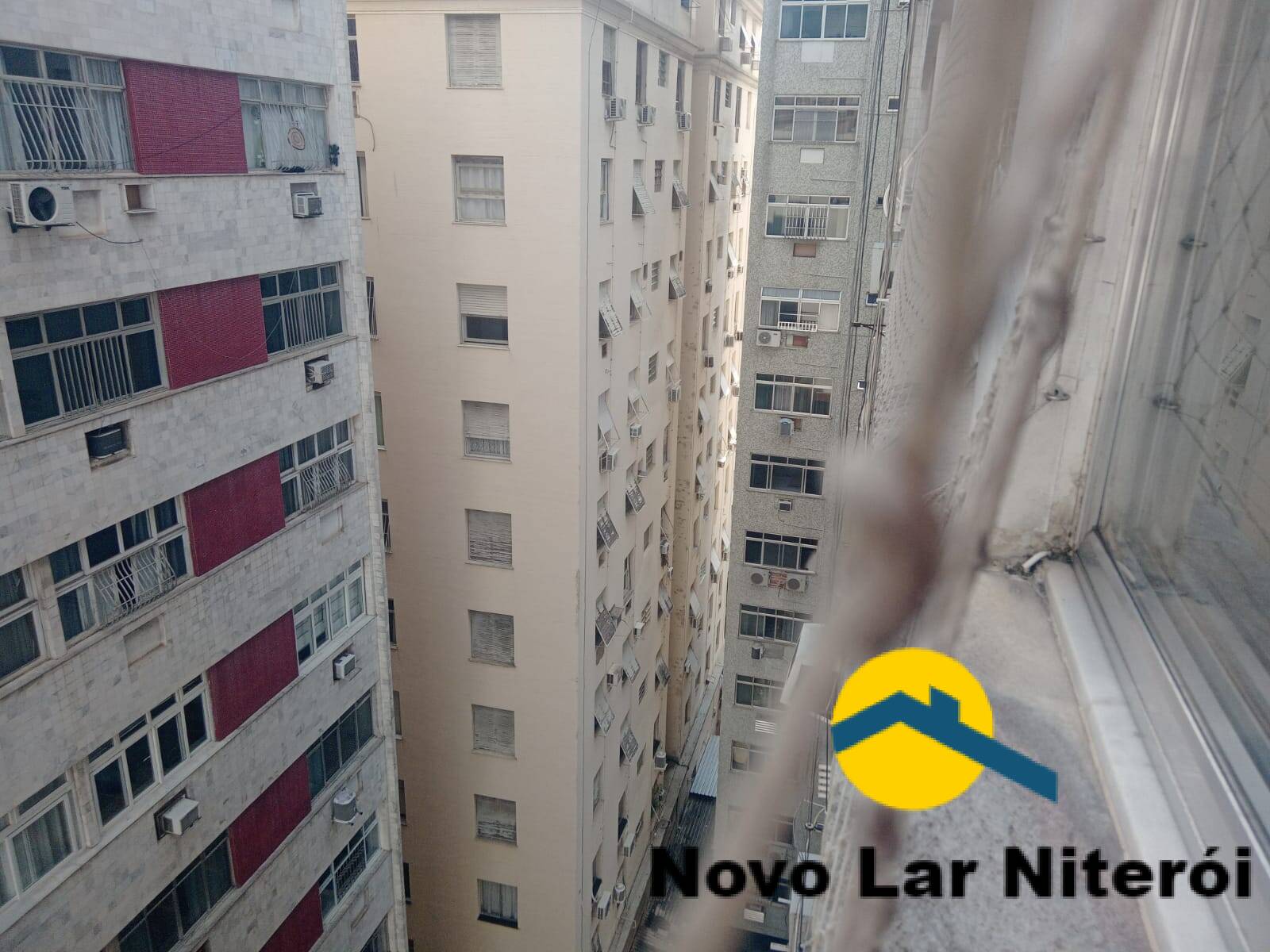 Apartamento à venda com 2 quartos, 90m² - Foto 3