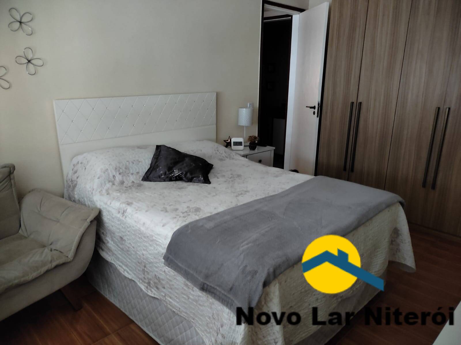 Apartamento à venda com 2 quartos, 90m² - Foto 7