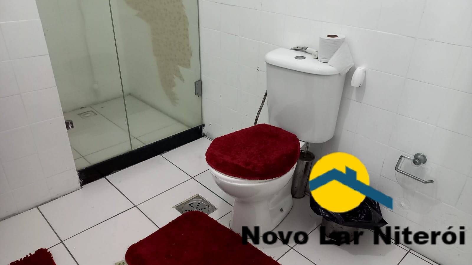 Casa à venda com 4 quartos, 300m² - Foto 20