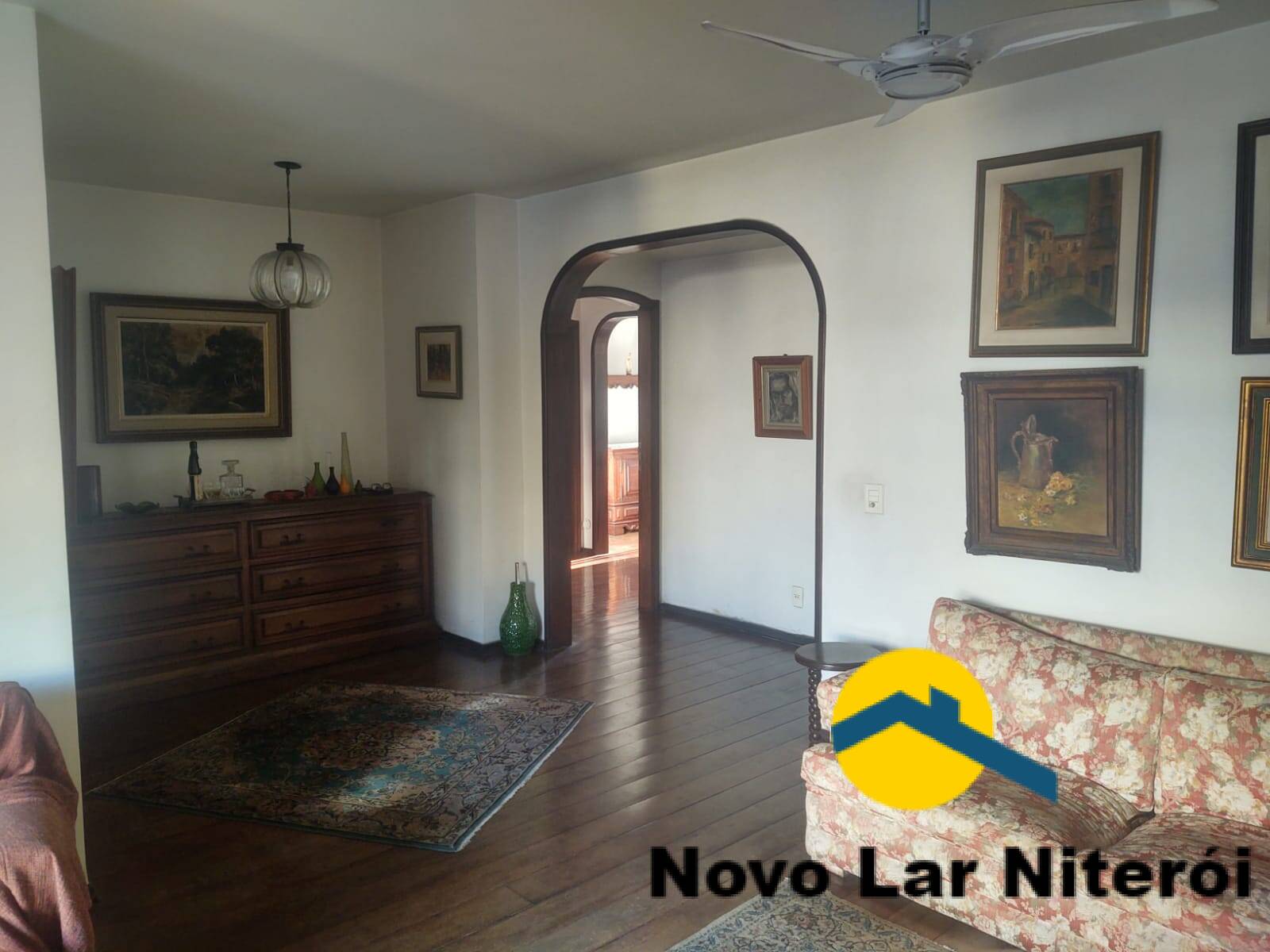 Apartamento à venda com 4 quartos, 180m² - Foto 4