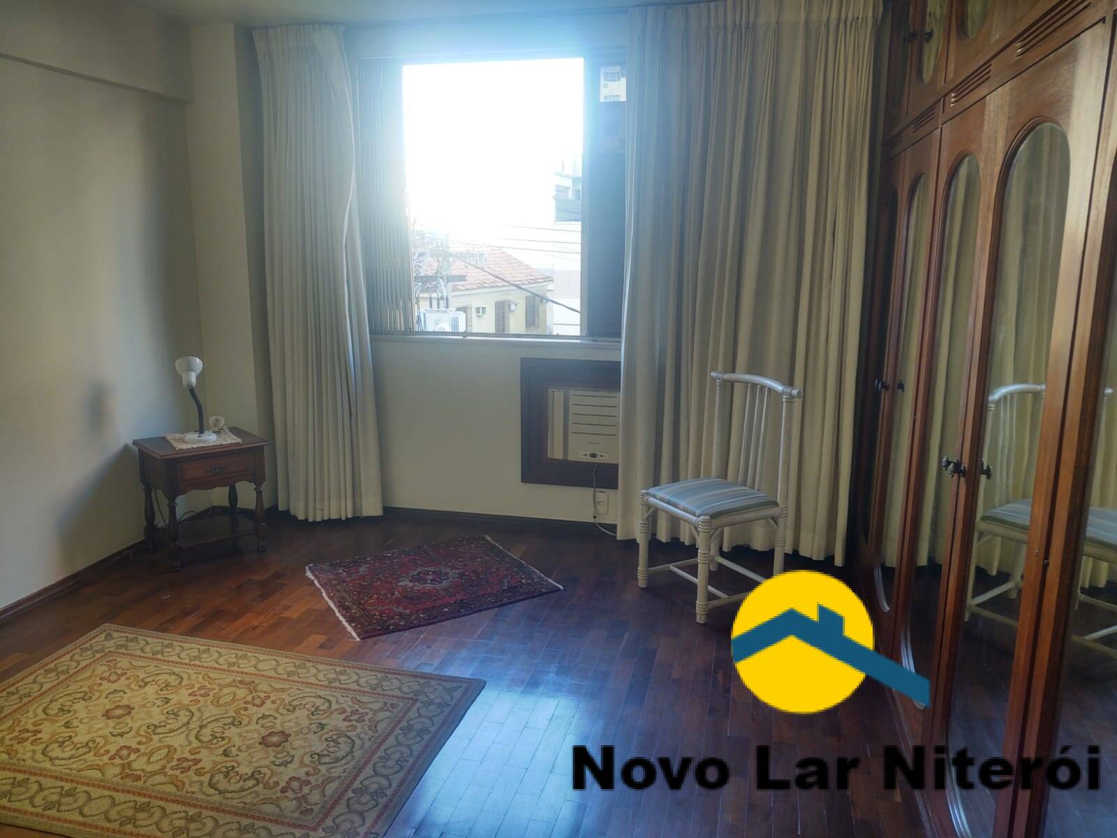 Apartamento à venda com 4 quartos, 180m² - Foto 13