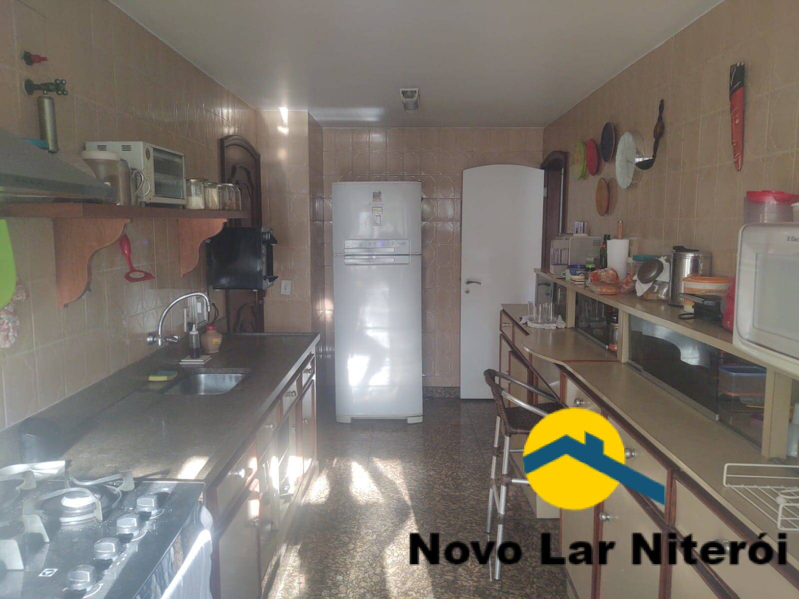 Apartamento à venda com 4 quartos, 180m² - Foto 34