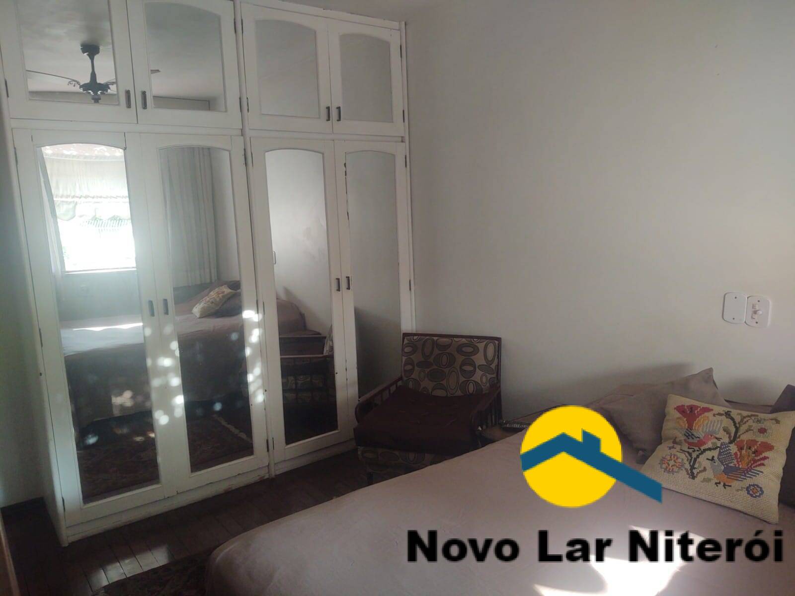 Apartamento à venda com 4 quartos, 180m² - Foto 19