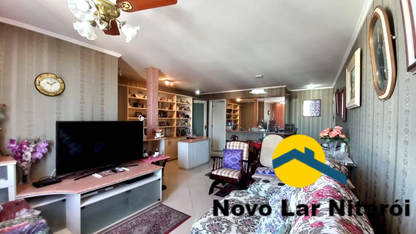 Apartamento à venda com 3 quartos, 120m² - Foto 2